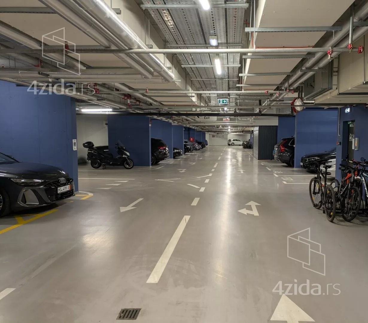 Garaža | 4zida