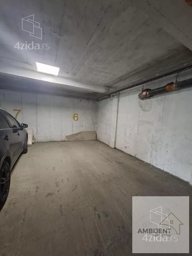 Garaža | 4zida