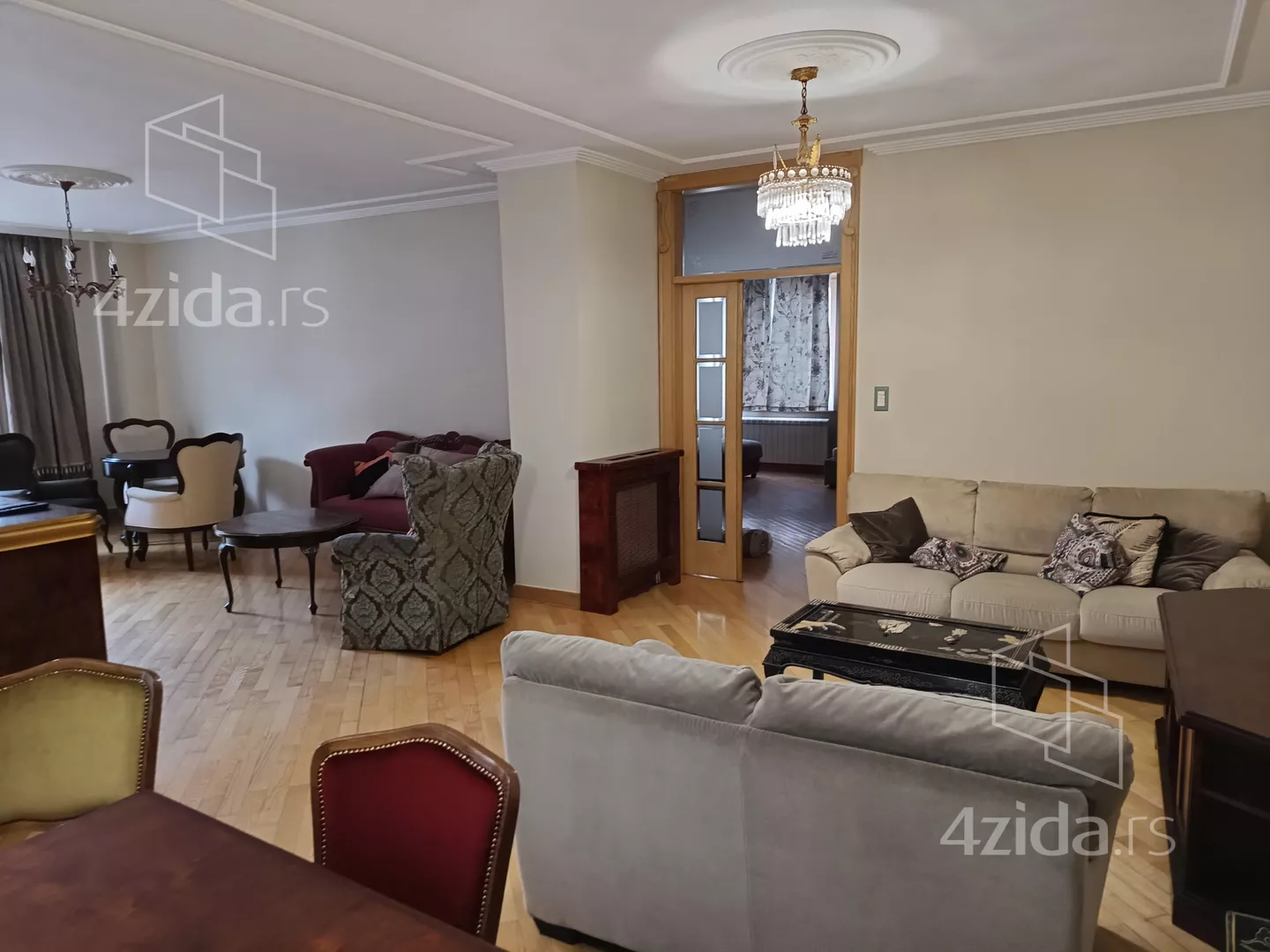 Četvoroiposoban stan | 4zida