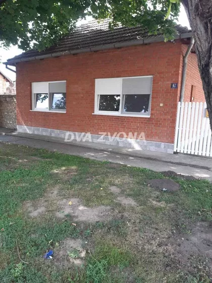 Bačko Gradište | 4zida.rs