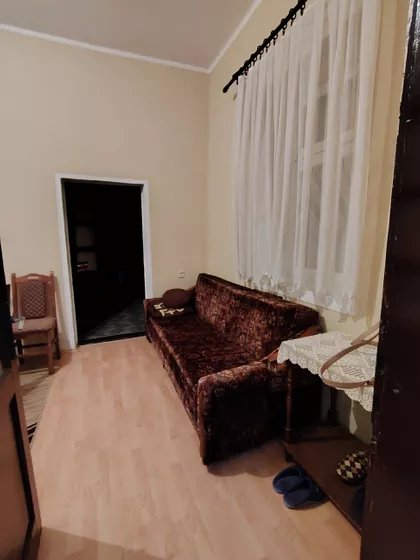 Zmaj Jovina | 4zida.rs