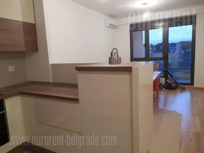 VOŽDOVE KAPIJE | 4zida.rs