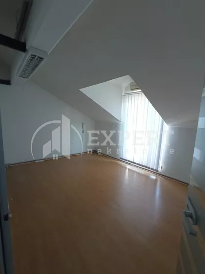 Bulevar 12. februar | 4zida.rs