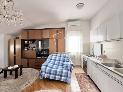 Cankareva | 4zida.rs