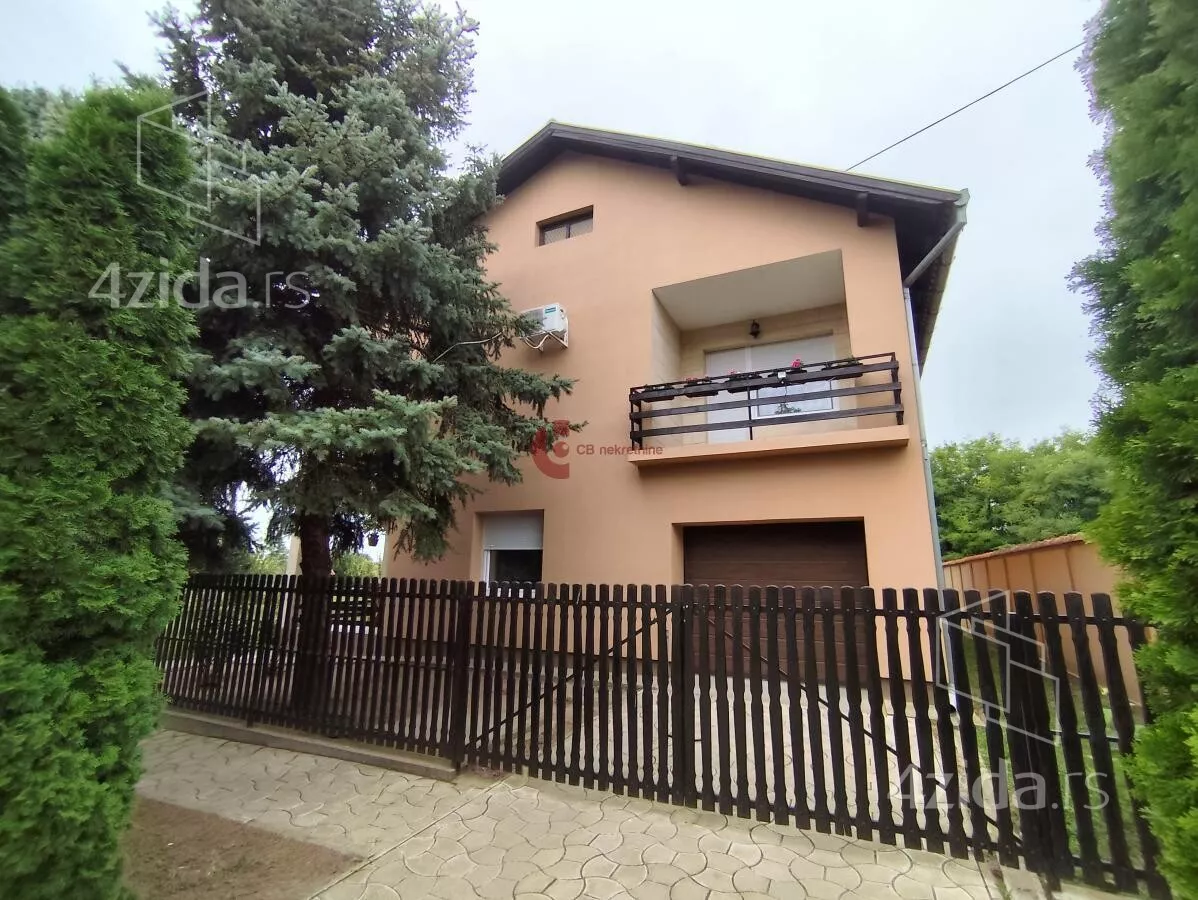 Kuća | 4zida