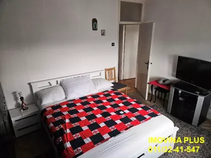 Pere Todorovića | 4zida.rs