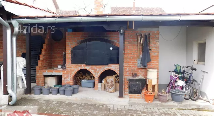 Kuća | 4zida