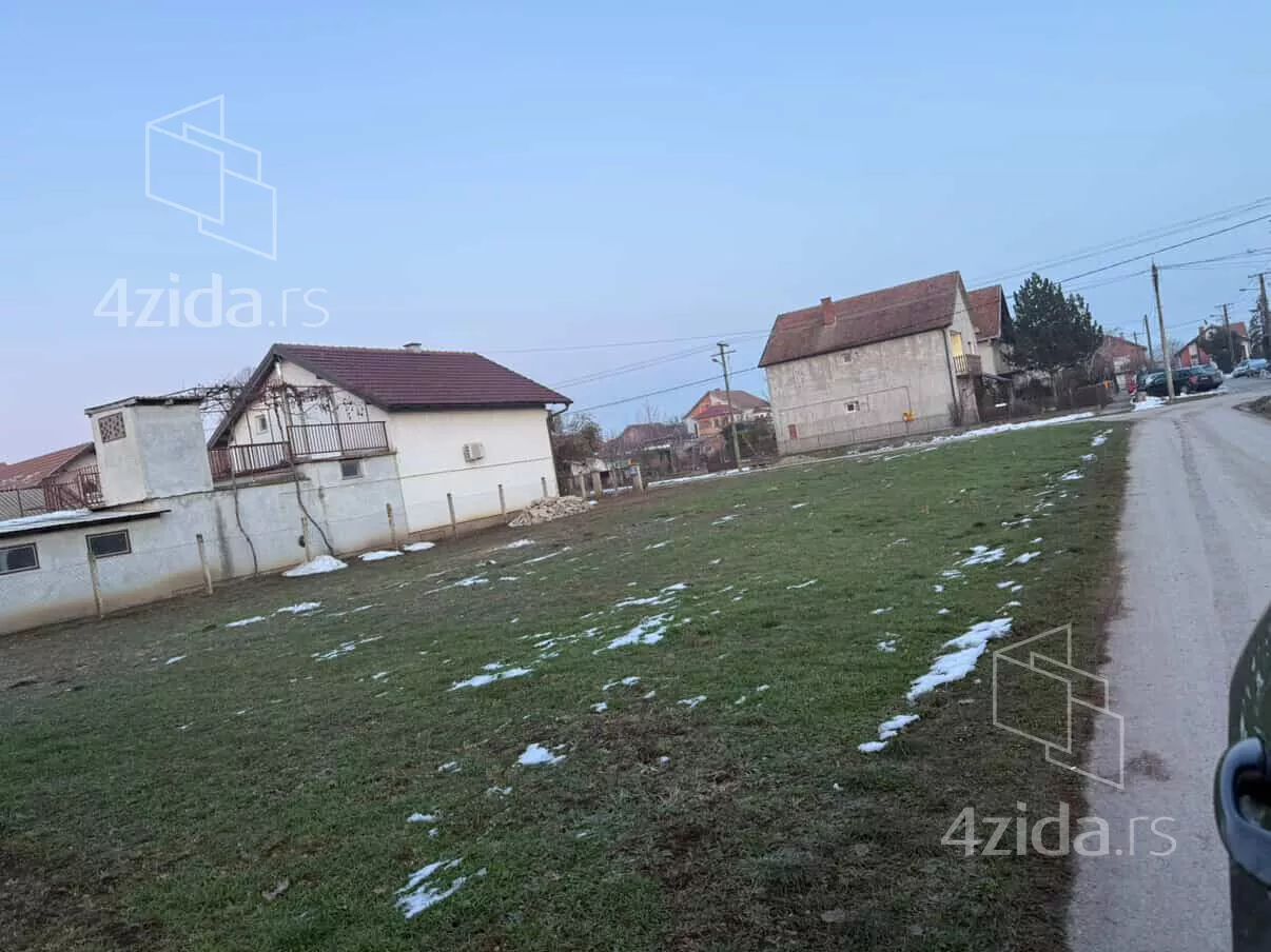 Građevinsko zemljište | 4zida