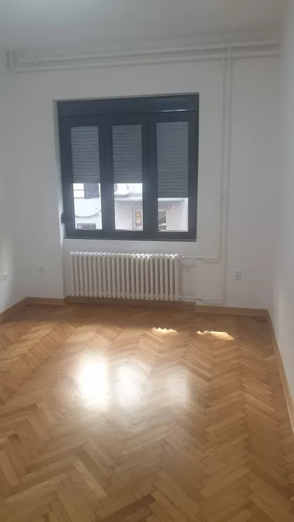 Hadži-Đerina | 4zida.rs