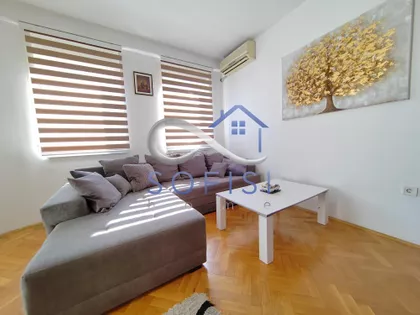 Petra Drapšina | 4zida.rs