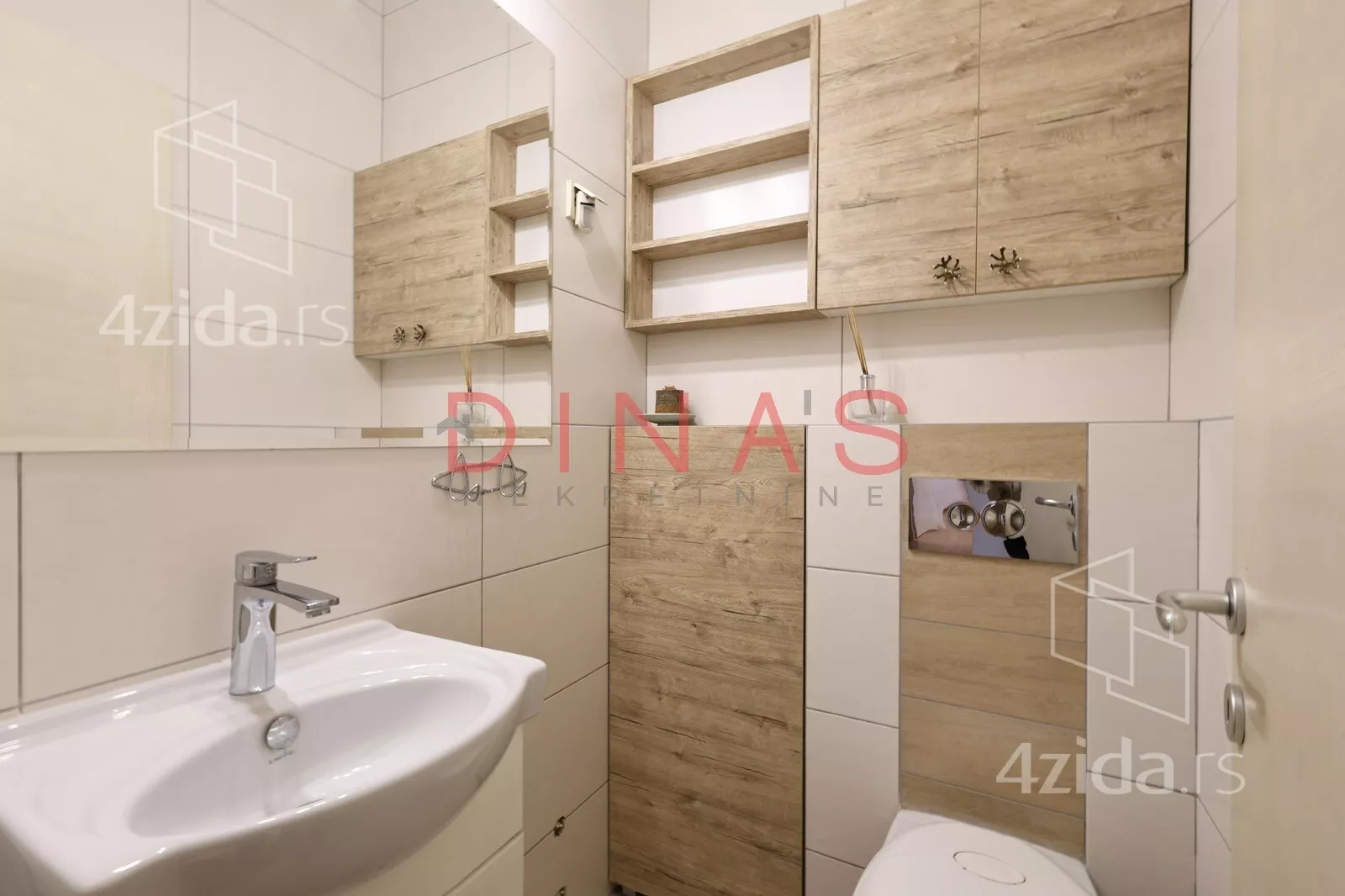 Petosoban stan | 4zida