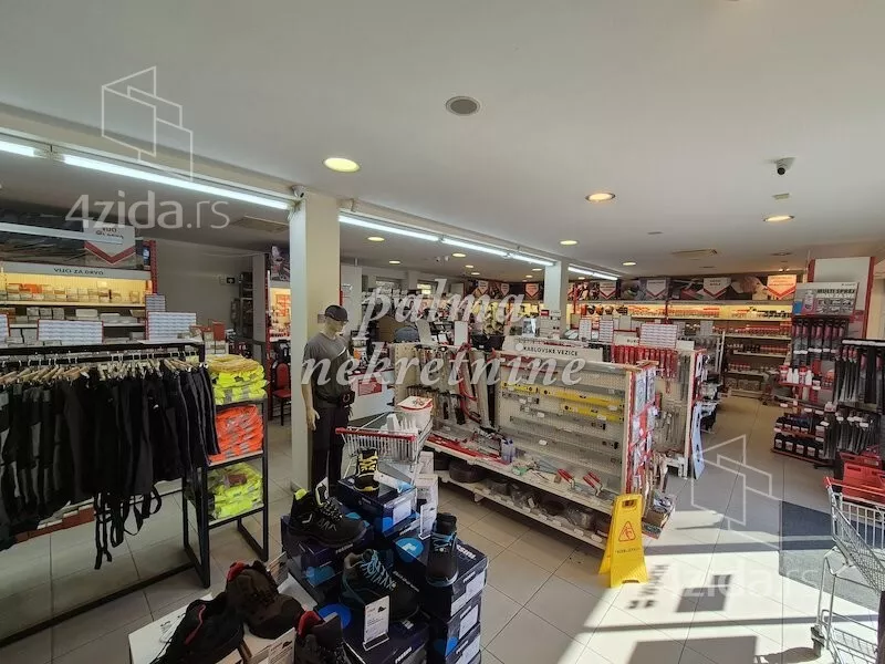 Poslovni prostor | 4zida