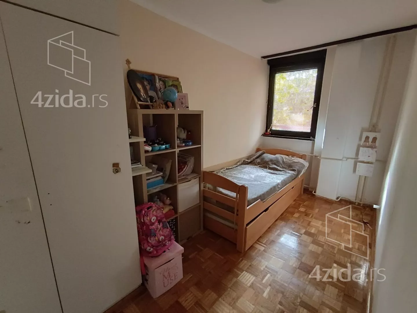 Četvoroiposoban stan | 4zida