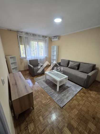 Milenka Grčića | 4zida.rs