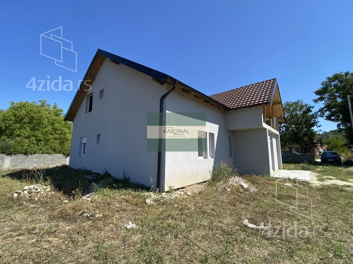 Kuća | 4zida