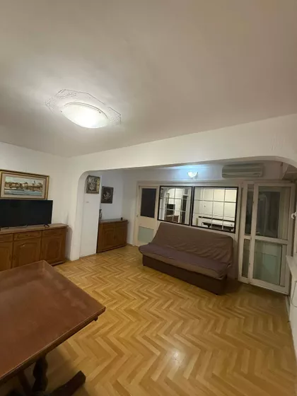 Prvomajska | 4zida.rs