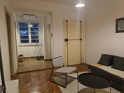 Gundulićev Venac bb | 4zida.rs