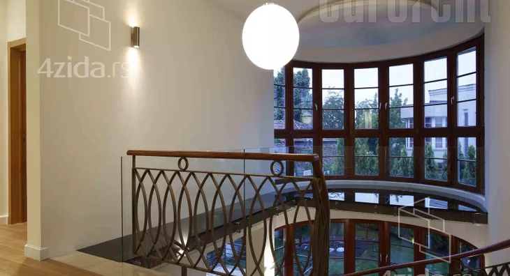 3-etažna kuća | 4zida