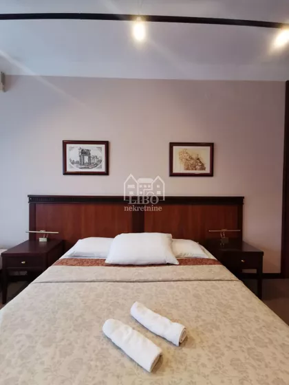 Obrenovićeva | 4zida.rs