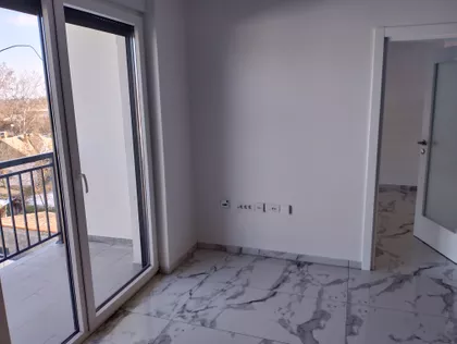 Selenča | 4zida.rs