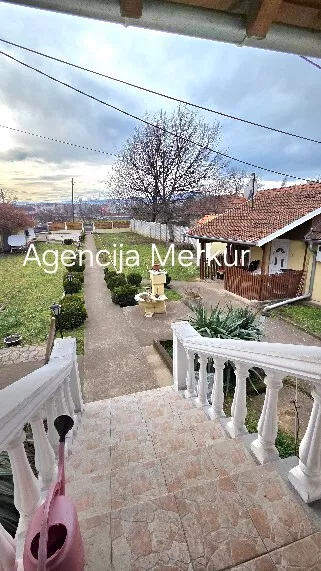 Gradske lokacije | 4zida.rs