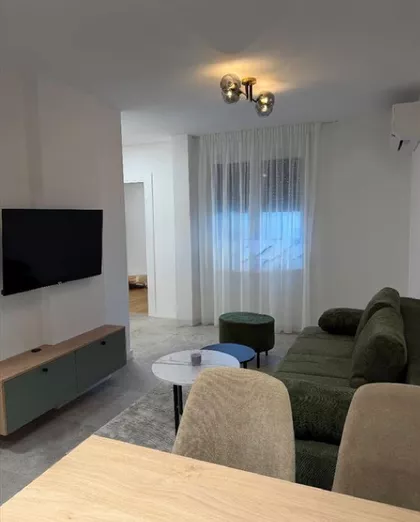 Đeram pijaca | 4zida.rs