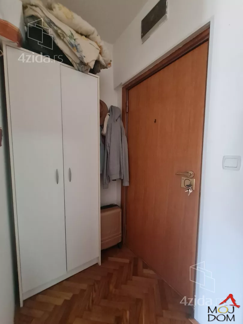 Garsonjera | 4zida