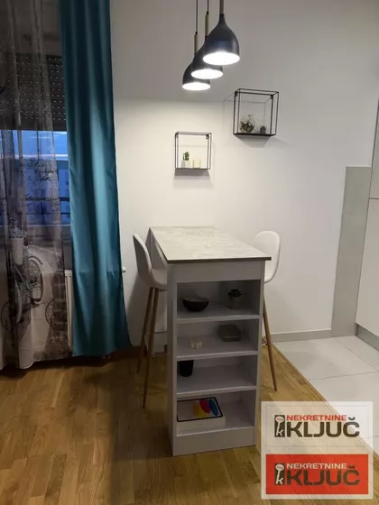 Socijalno | 4zida.rs