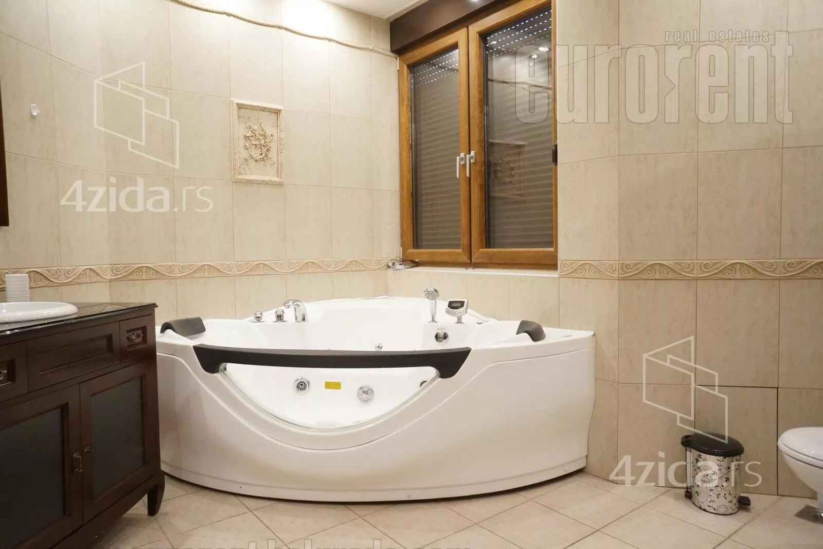 4-etažna kuća | 4zida