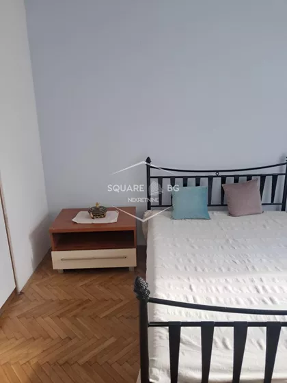 Učitelja Miloša Jankovića | 4zida.rs