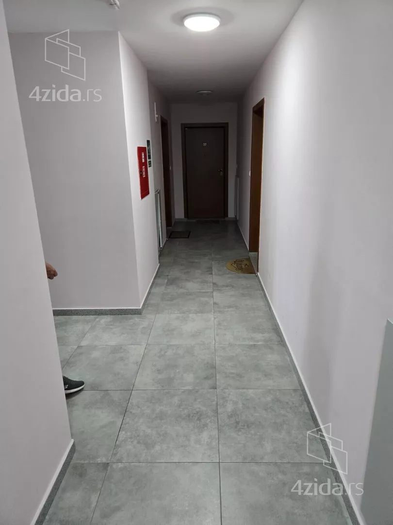 Garsonjera | 4zida