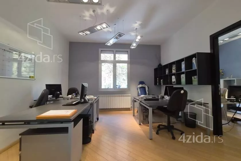 Kancelarija | 4zida