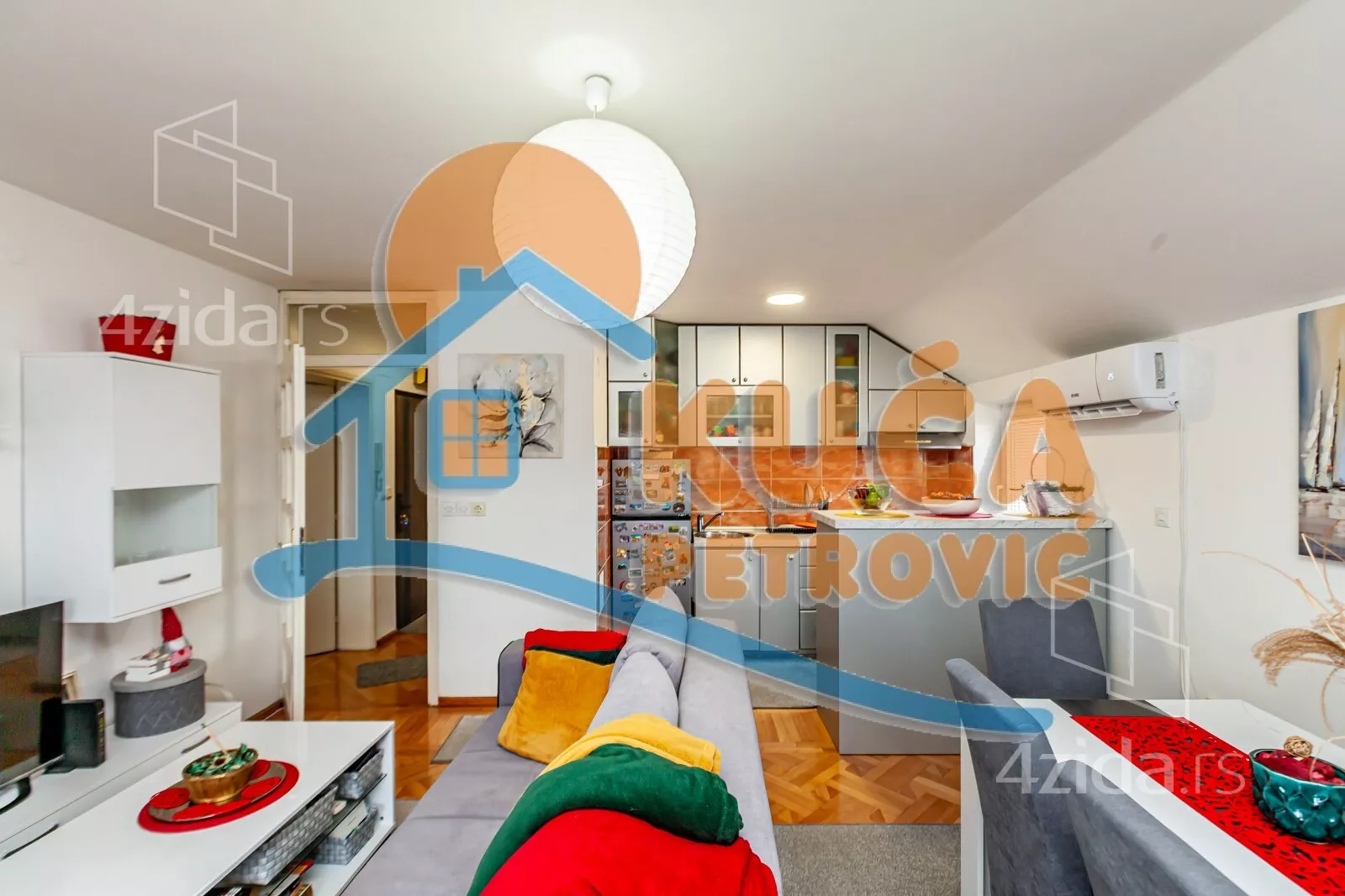 Dvoiposoban stan | 4zida