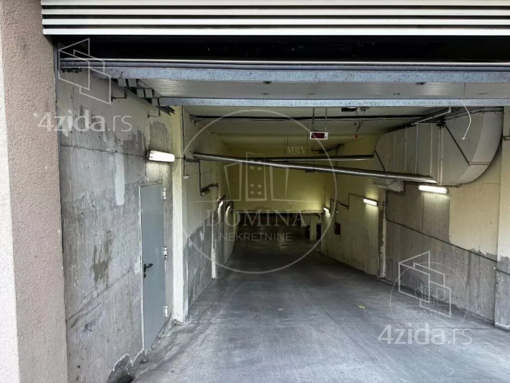 Garaža/Parking | 4zida
