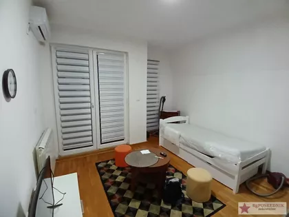 Miodraga Živanova | 4zida.rs