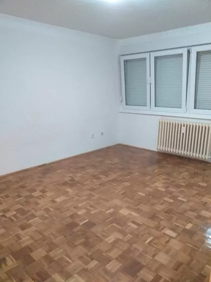 Trkalište | 4zida.rs