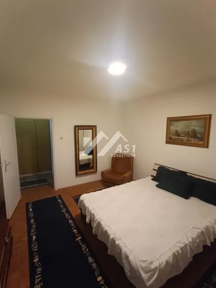 Bulevar Cara Lazara | 4zida.rs