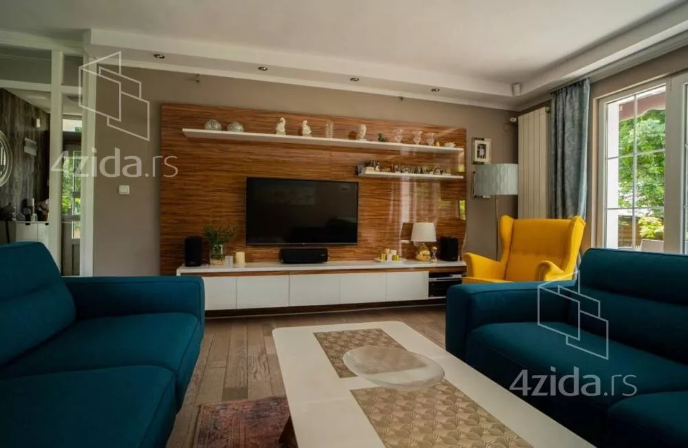 Kuća | 4zida