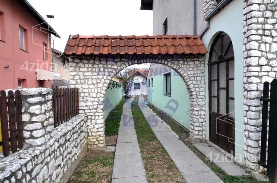 2-etažna kuća | 4zida
