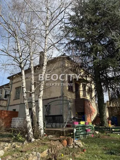 Karađorđeva | 4zida.rs