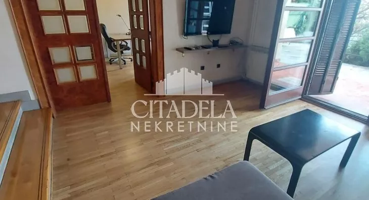 4-etažna kuća | 4zida