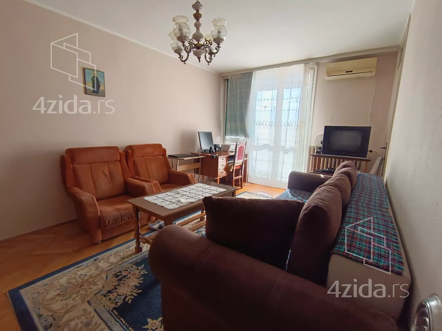 Dvoiposoban stan | 4zida