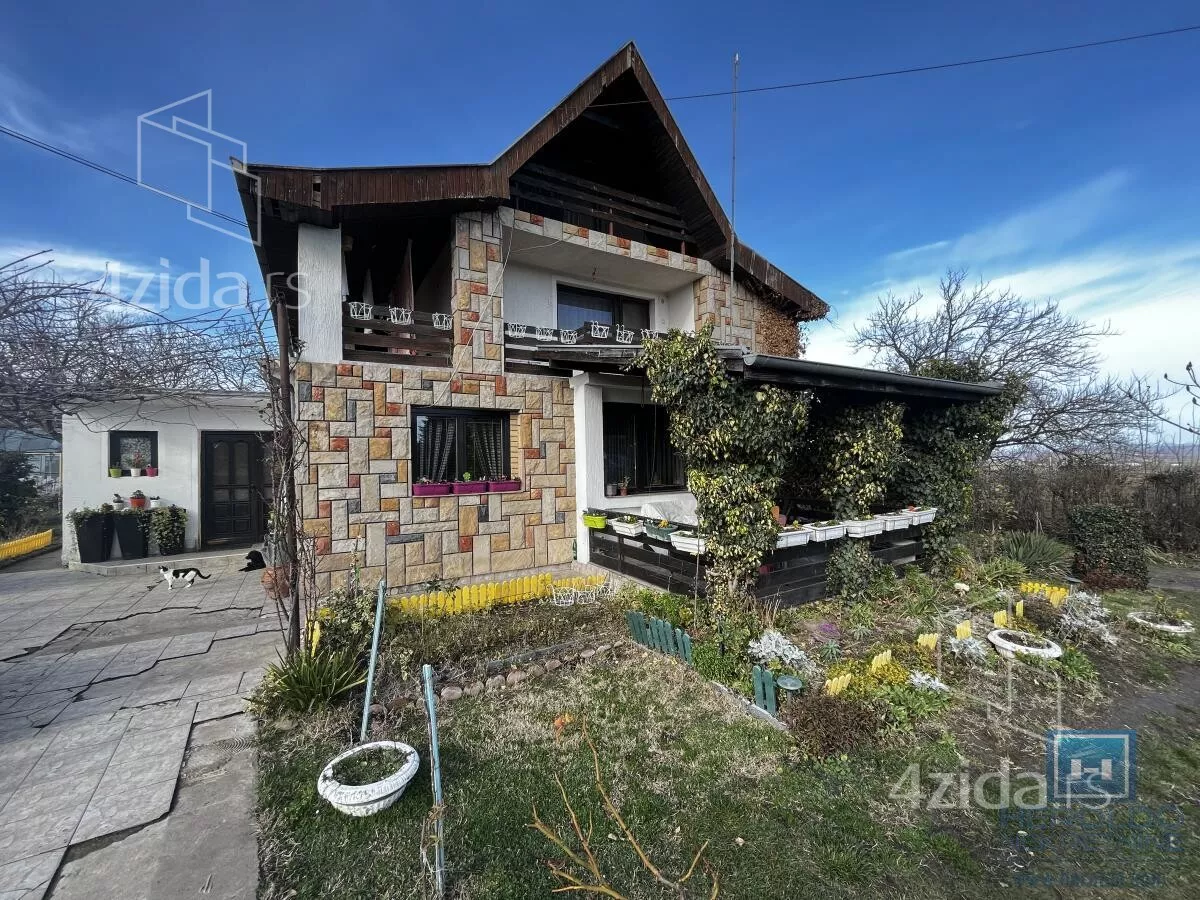 Kuća | 4zida