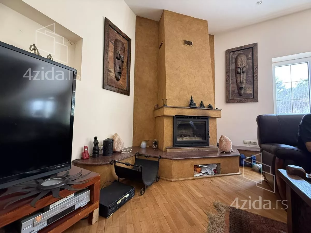 Kuća | 4zida