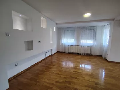 Železnička Kolonija 4 | 4zida.rs