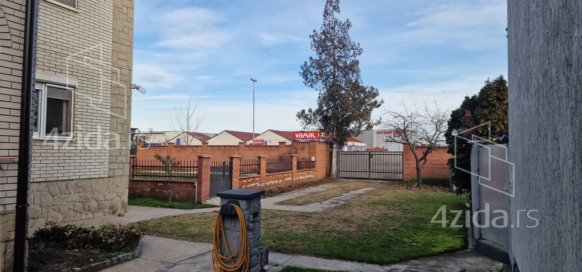 3-etažna kuća | 4zida