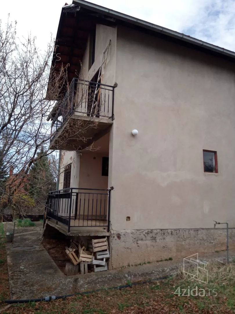 2-etažna kuća | 4zida