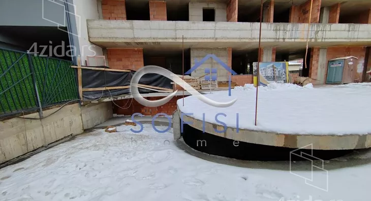 Petosoban stan | 4zida