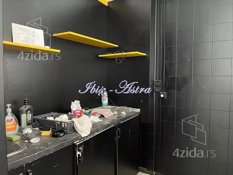 Lokal | 4zida