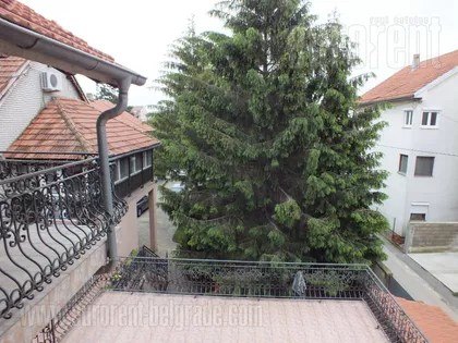 ZEMUN GORNJI GRAD | 4zida.rs